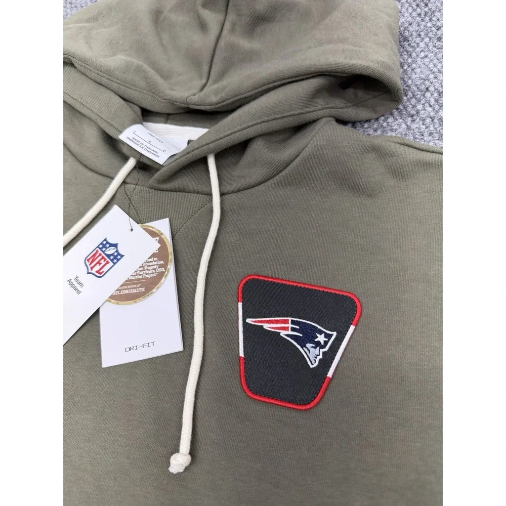 Authentic New England Patriots Large Nike Salute Service Standard Issue Hoodie